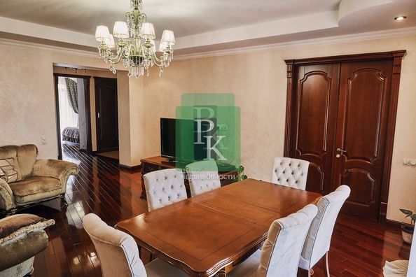 
  Продается 4-комн. квартира 233 м². Фото 4.