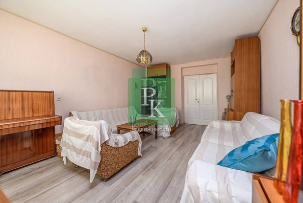 
  Продается 3-комн. квартира 70 м². Фото 1.