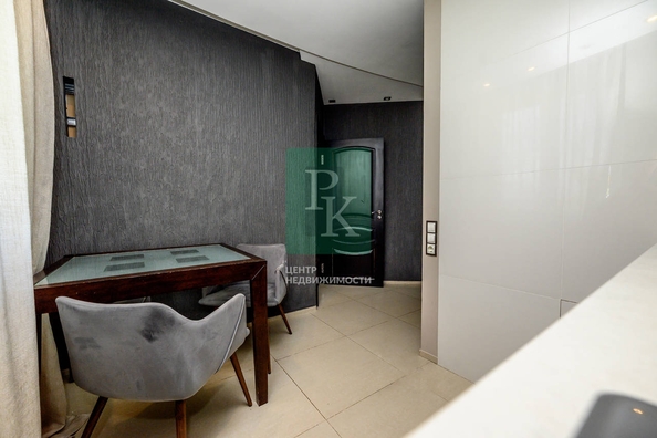 
  Продается 2-комн. квартира 40.2 м². Фото 17.