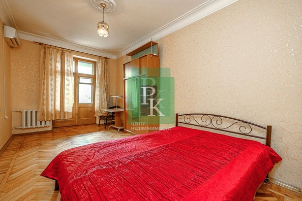 
  Продается 3-комн. квартира 70 м². Фото 1.