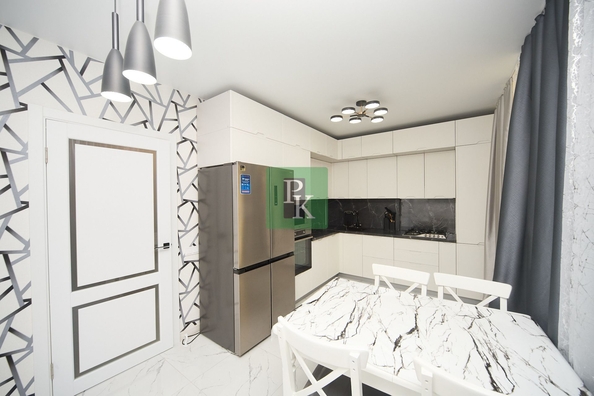 
  Продается 2-комн. квартира 61.9 м². Фото 1.