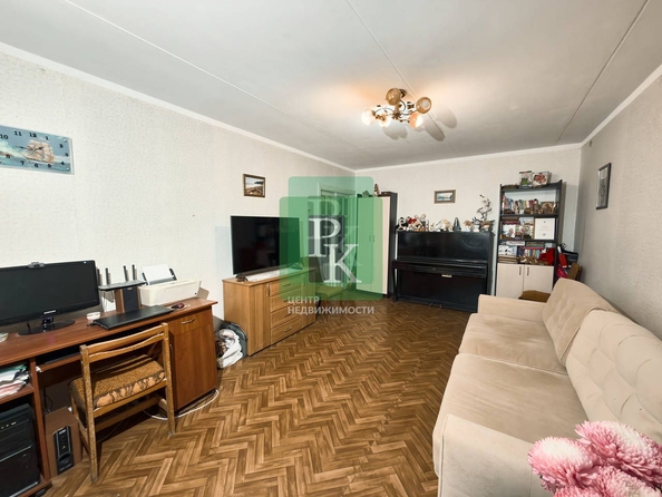 
  Продается 3-комн. квартира 77.2 м². Фото 1.