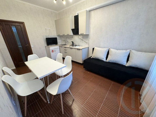 
  Продается 2-комн. квартира 102 м². Фото 2.