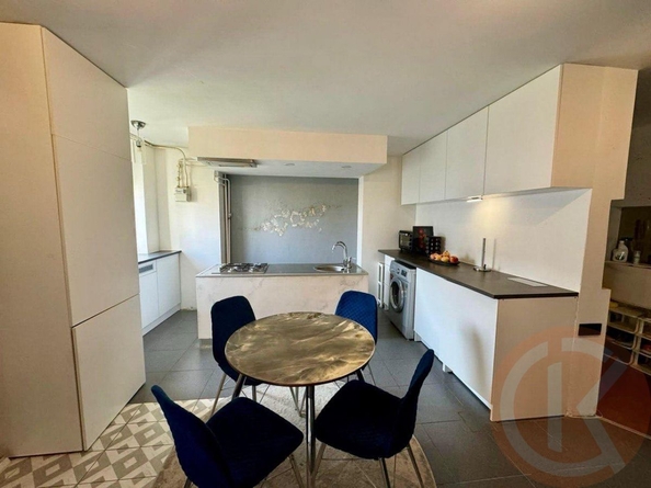 
  Продается 3-комн. квартира 66.9 м². Фото 1.