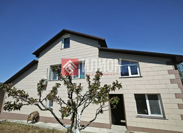 
  Продается коттедж 250 м². Фото 1.