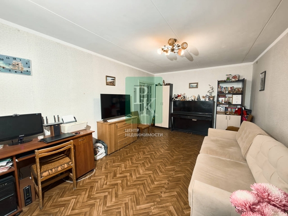 
  Продается 3-комн. квартира 77.2 м². Фото 1.
