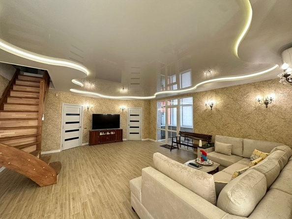 
  Продается 4-комн. квартира 131.9 м². Фото 10.