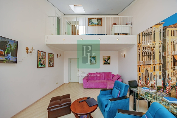 
  Продается 3-комн. квартира 130 м². Фото 1.