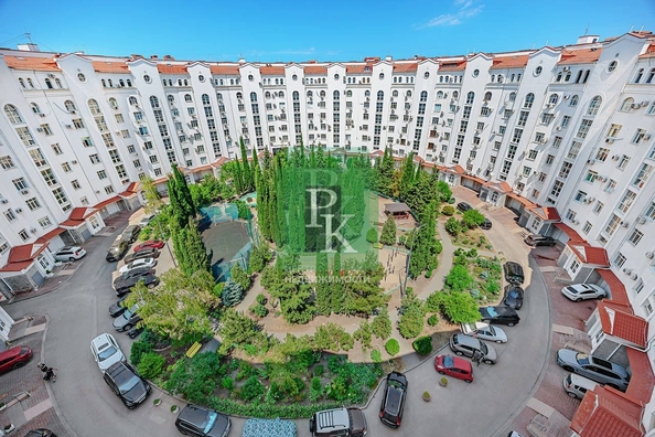 
  Продается 3-комн. квартира 130 м². Фото 27.