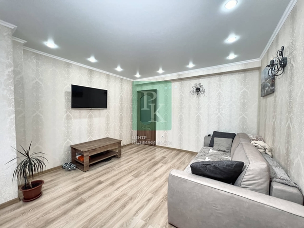
  Продается 3-комн. квартира 76 м². Фото 1.