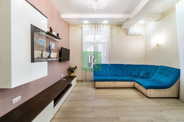 
  Продается 4-комн. квартира 130 м². Фото 2.