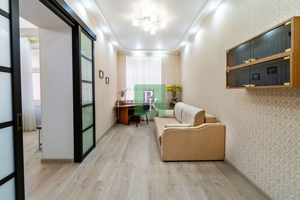 
  Продается 4-комн. квартира 130 м². Фото 26.