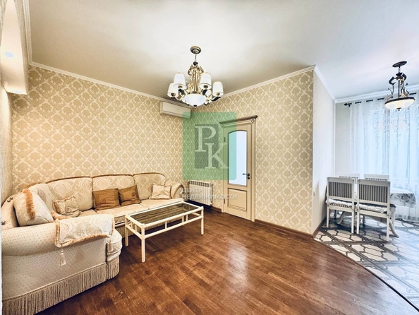 
  Продается 3-комн. квартира 67.4 м². Фото 1.