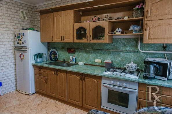 
  Продается 4-комн. квартира 120 м². Фото 1.