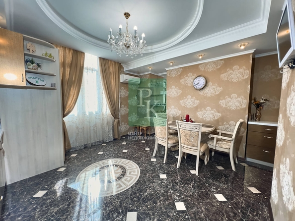 
  Продается 4-комн. квартира 170.5 м². Фото 4.