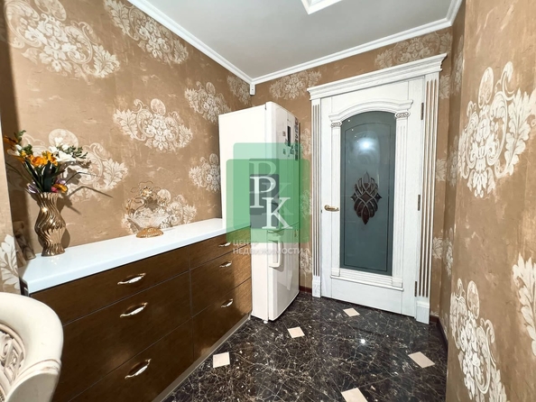
  Продается 4-комн. квартира 170.5 м². Фото 19.