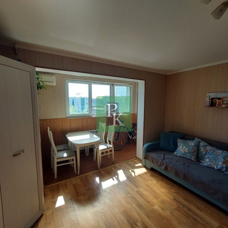 
  Продается 4-комн. квартира 75 м². Фото 1.