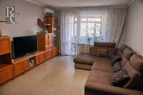 
  Продается 4-комн. квартира 86 м². Фото 1.