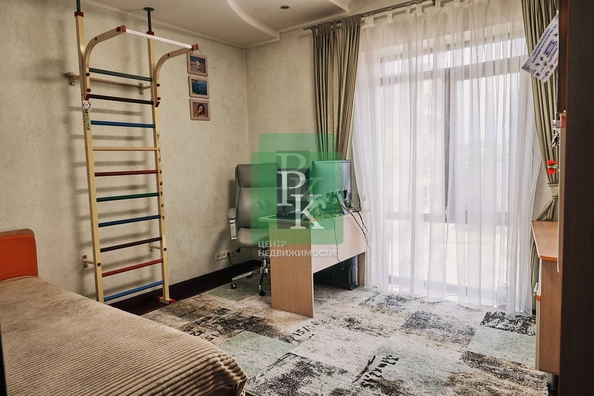 
  Продается 4-комн. квартира 233 м². Фото 15.