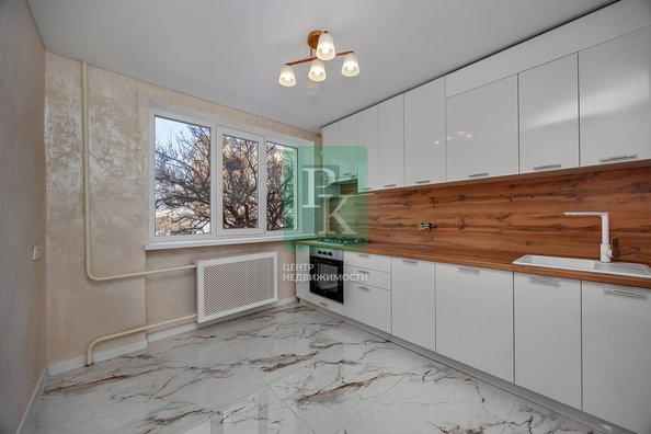 
  Продается 3-комн. квартира 64.5 м². Фото 1.