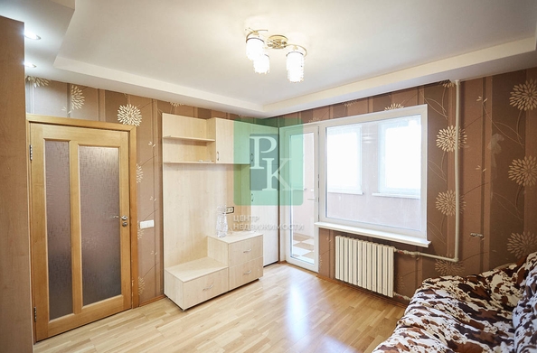 
  Продается 4-комн. квартира 76.2 м². Фото 1.