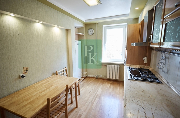 
  Продается 4-комн. квартира 76.2 м². Фото 4.