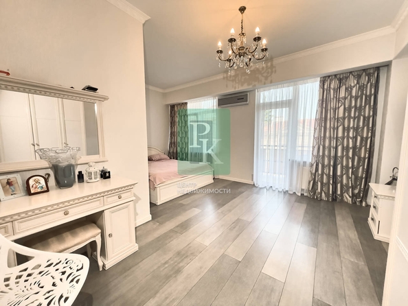 
  Продается 3-комн. квартира 155.4 м². Фото 2.