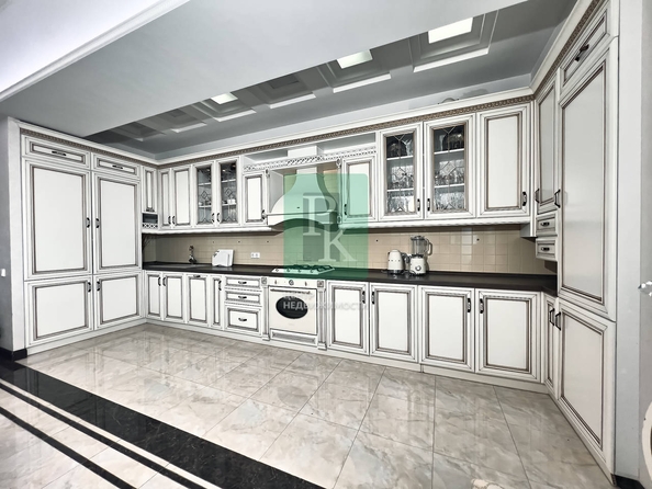 
  Продается 3-комн. квартира 155.4 м². Фото 6.