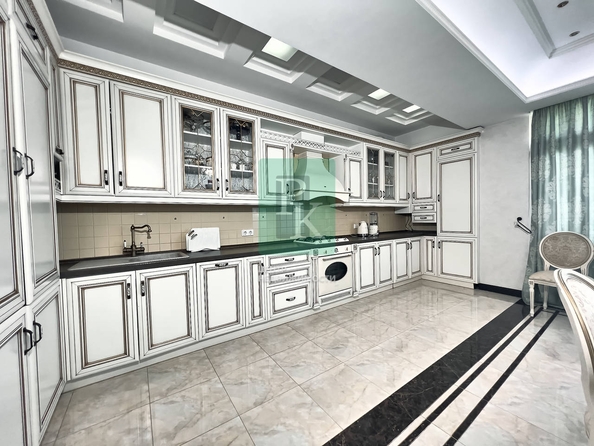 
  Продается 3-комн. квартира 155.4 м². Фото 7.