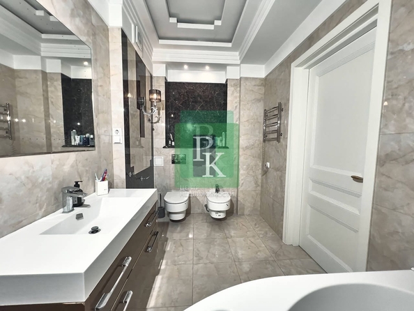 
  Продается 3-комн. квартира 155.4 м². Фото 16.