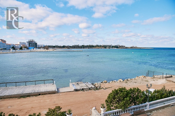 
  Продается апартамент 53 м². Фото 1.