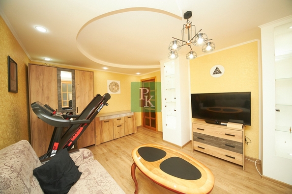 
  Продается 3-комн. квартира 72.9 м². Фото 2.