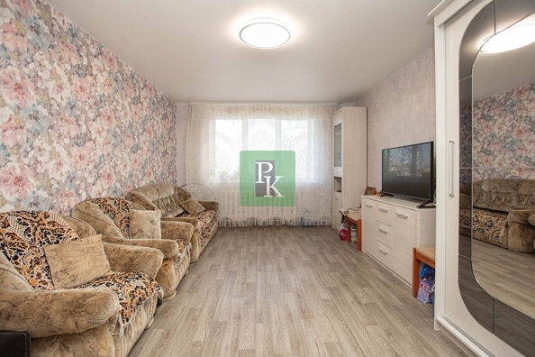 
  Продается 4-комн. квартира 91 м². Фото 1.