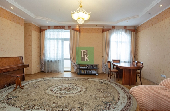 
  Продается 4-комн. квартира 216.9 м². Фото 3.