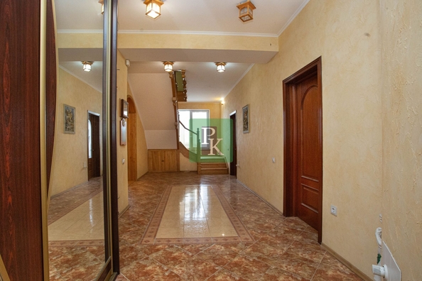 
  Продается 4-комн. квартира 216.9 м². Фото 4.