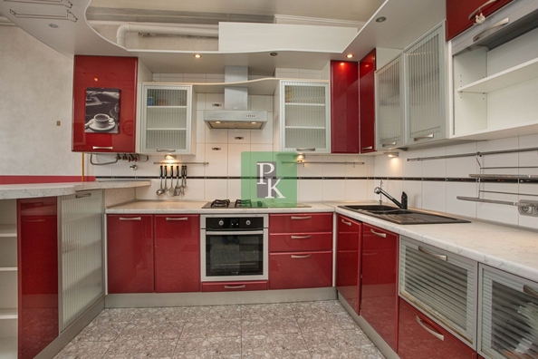 
  Продается 4-комн. квартира 216.9 м². Фото 7.