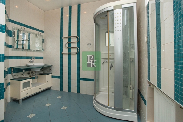 
  Продается 4-комн. квартира 216.9 м². Фото 11.