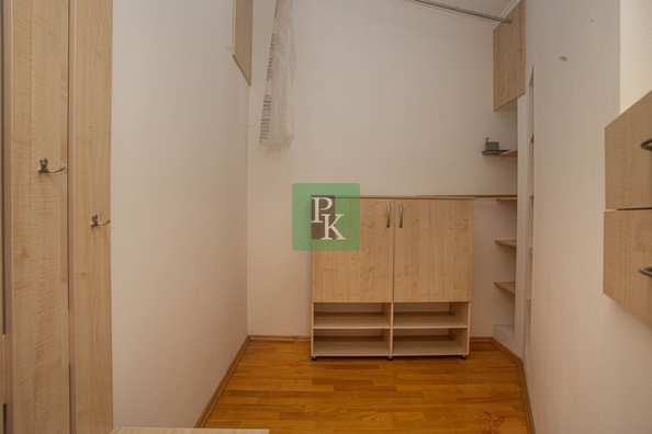 
  Продается 4-комн. квартира 216.9 м². Фото 22.