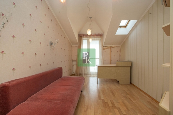 
  Продается 4-комн. квартира 216.9 м². Фото 26.