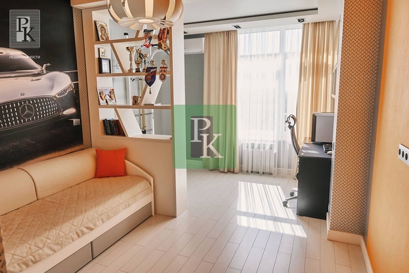 
  Продается 4-комн. квартира 134 м². Фото 7.