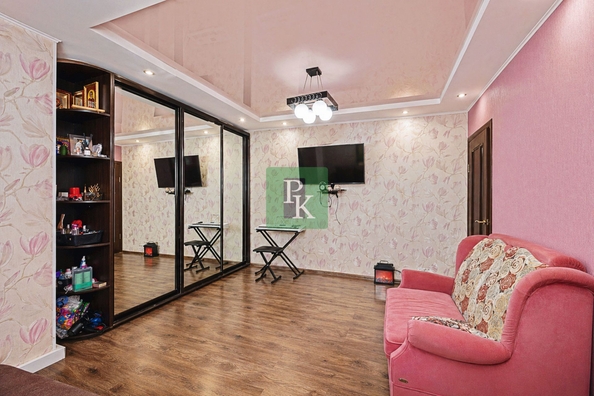 
  Продается 2-комн. квартира 56.9 м². Фото 2.