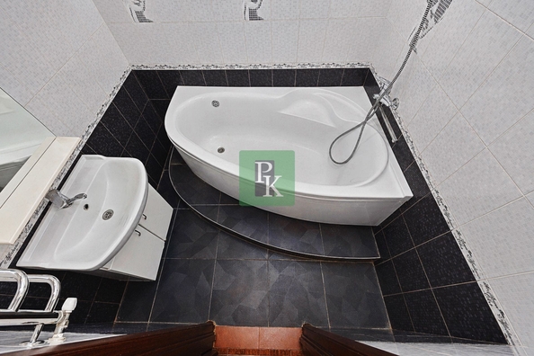 
  Продается 2-комн. квартира 56.9 м². Фото 13.