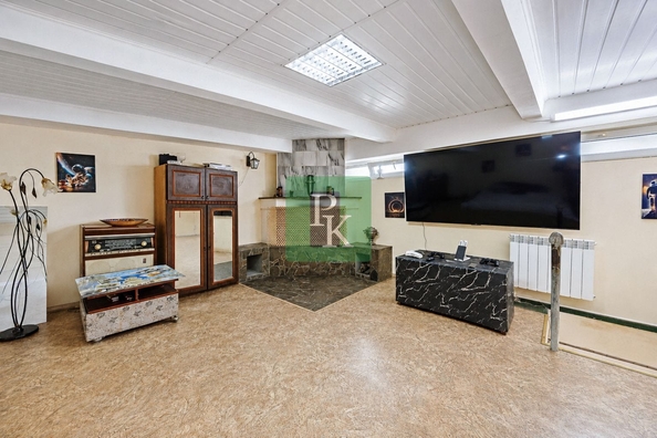 
  Продается 4-комн. квартира 136.8 м². Фото 23.