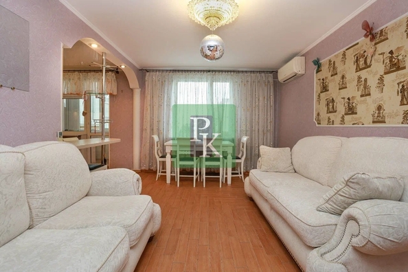 
  Продается 4-комн. квартира 96 м². Фото 2.