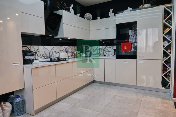 
  Продается 2-комн. квартира 145 м². Фото 2.