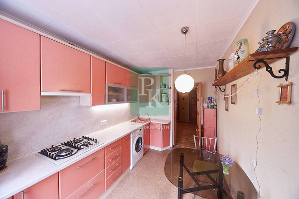 
  Продается 4-комн. квартира 75.4 м². Фото 1.