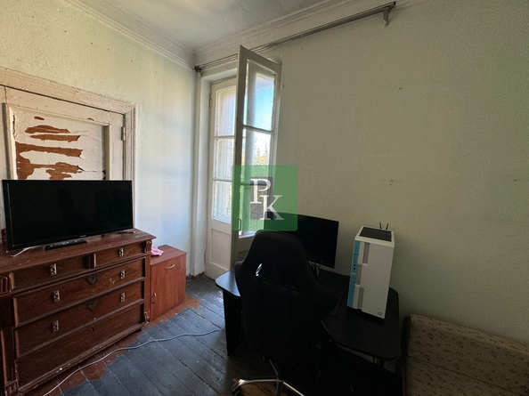 
  Продается 4-комн. квартира 103 м². Фото 1.