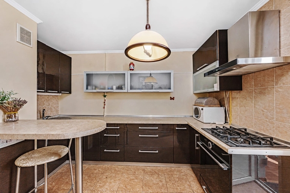 
  Продается 4-комн. квартира 79.7 м². Фото 1.
