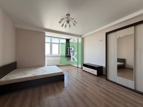 
  Продается 1-комн. квартира 52 м². Фото 1.