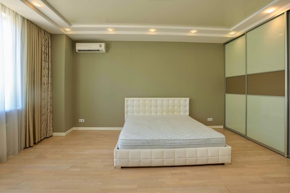 
  Продается 2-комн. квартира 92 м². Фото 8.
